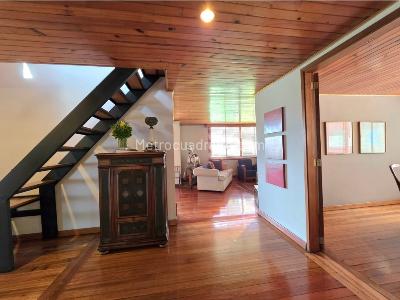 Apartamento de 4 alcobas en venta en San Patricio, Bogotá, 230 m² · foto 11 de 20