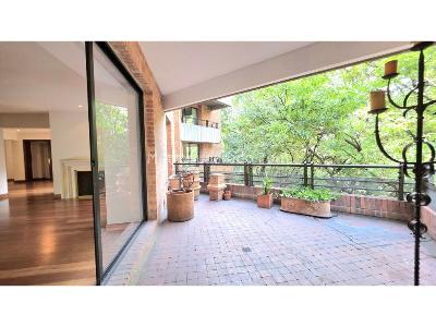 Apartamento de 4 alcobas en arriendo en La Cabrera, Bogotá, 400 m² · foto 4 de 20