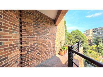 Apartamento de 4 alcobas en arriendo en La Cabrera, Bogotá, 400 m² · foto 15 de 20