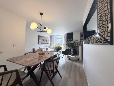 Apartamento en venta en Chico Norte Iii, Bogotá · foto 8 de 13