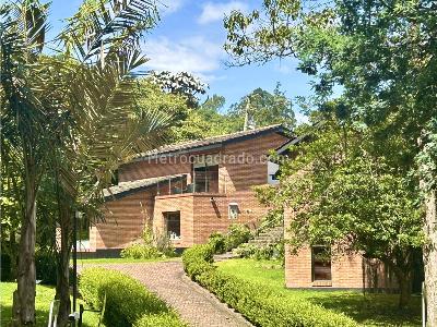 Casa de 3 alcobas en venta en Torca, Bogotá, 450 m² · foto 4 de 20