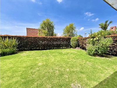 Casa de 4 alcobas en venta en Conjunto Sausalito, Cajicá, 360 m² · foto 8 de 20