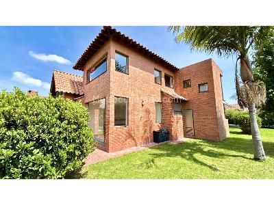 Casa de 4 alcobas en venta en Conjunto Sausalito, Cajicá, 360 m² · foto 13 de 20