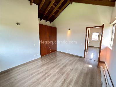 Casa de 4 alcobas en venta en Conjunto Sausalito, Cajicá, 360 m² · foto 19 de 20