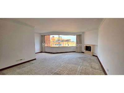 Apartamento de 3 alcobas en arriendo en La Cabrera, Bogotá, 320 m² · foto 11 de 19