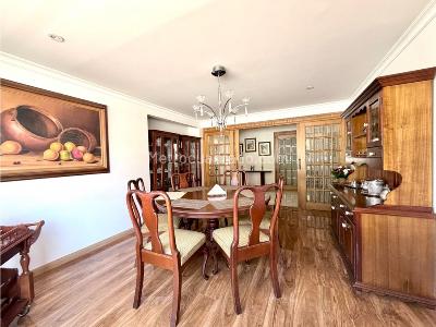 Apartamento de 3 alcobas en venta en San Patricio, Bogotá, 210 m² · foto 5 de 20
