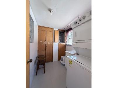 Apartamento de 3 alcobas en venta en San Patricio, Bogotá, 210 m² · foto 9 de 20