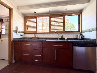 Apartamento de 3 alcobas en venta en San Patricio, Bogotá, 210 m² · foto 10 de 20
