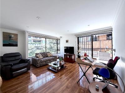 Apartamento de 3 alcobas en venta en San Patricio, Bogotá, 210 m² · foto 15 de 20