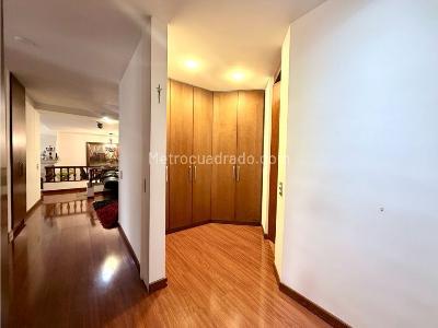 Apartamento en venta en Santa Barbara, Bogotá · foto 13 de 14