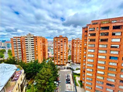 Apartamento en venta en Santa Barbara Alta, Bogotá · foto 3 de 20