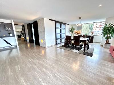 Apartamento en venta en Santa Barbara Alta, Bogotá · foto 4 de 20