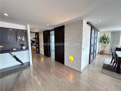 Apartamento en venta en Santa Barbara Alta, Bogotá · foto 6 de 20