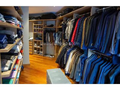 Apartamento de 4 alcobas en venta en Chico, Bogotá, 440 m² · foto 13 de 14