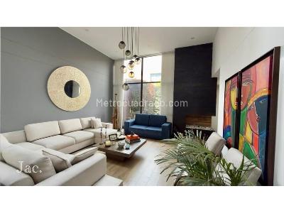 Casa de 4 alcobas en venta en Suba, Bogotá, 225 m² · foto 3 de 20