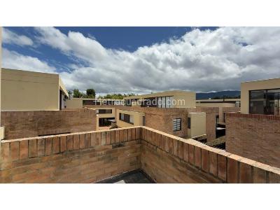 Casa de 4 alcobas en venta en Suba, Bogotá, 225 m² · foto 19 de 20