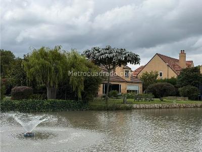 Casa de 5 alcobas en venta en Chia, Chía, 409 m² · foto 2 de 20