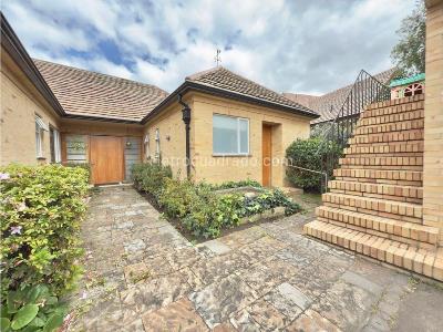 Casa de 5 alcobas en venta en Chia, Chía, 409 m² · foto 4 de 20