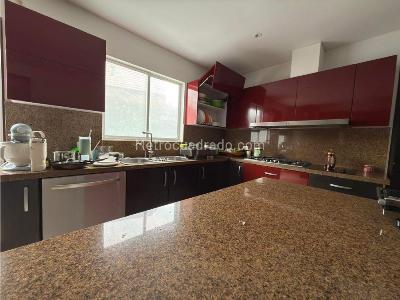 Casa de 5 alcobas en venta en Chia, Chía, 409 m² · foto 14 de 20