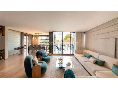 Apartamento de 3 alcobas en venta en Los Rosales, Bogotá, 257 m² · foto 9 de 20