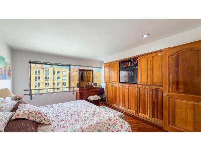 Apartamento de 4 alcobas en venta en Santa Barbara, Bogotá, 315 m² · foto 13 de 19