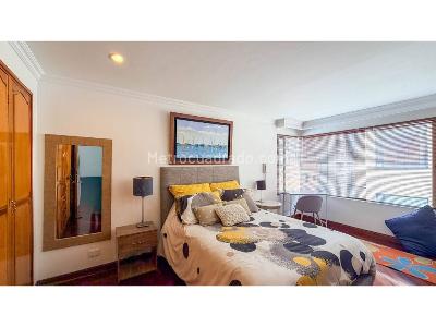 Apartamento de 4 alcobas en venta en Santa Barbara, Bogotá, 315 m² · foto 17 de 19