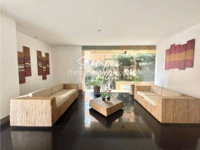 Apartaestudio en venta en Chico, Bogotá, 80 m² · foto 4 de 11
