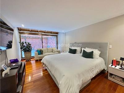 Apartamento de 3 alcobas en venta en Los Rosales, Bogotá, 145 m² · foto 17 de 20