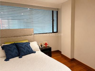 Apartamento de 3 alcobas en venta en Los Rosales, Bogotá, 145 m² · foto 19 de 20