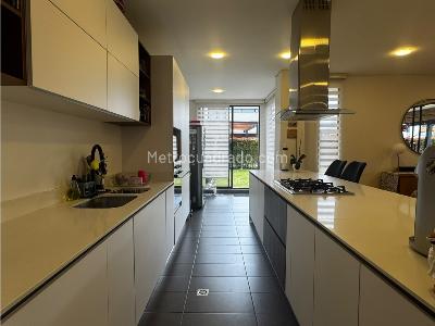Casa de 3 alcobas en venta en Oikos Savanna, Cajicá, 198 m² · foto 8 de 20