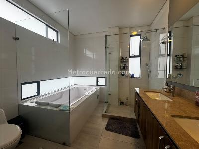 Casa de 3 alcobas en venta en Oikos Savanna, Cajicá, 198 m² · foto 14 de 20