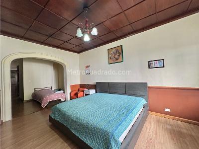 Casa de 5 alcobas en venta en Teusaquillo, Bogotá, 472 m² · foto 6 de 20