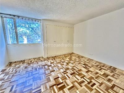 Apartamento de 3 alcobas en arriendo en Chico Reservado, Bogotá, 160 m² · foto 7 de 15