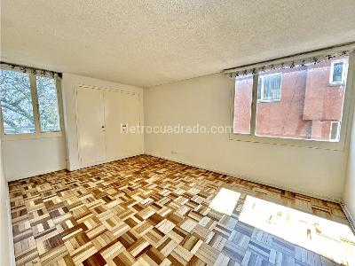 Apartamento de 3 alcobas en arriendo en Chico Reservado, Bogotá, 160 m² · foto 8 de 15