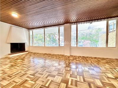 Apartamento de 3 alcobas en arriendo en Chico Reservado, Bogotá, 160 m² · foto 12 de 15