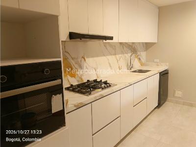 Apartamento de 3 alcobas en arriendo en Santa Barbara, Bogotá, 141 m² · foto 5 de 20