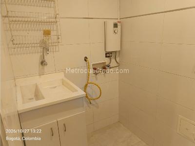 Apartamento de 3 alcobas en arriendo en Santa Barbara, Bogotá, 141 m² · foto 7 de 20