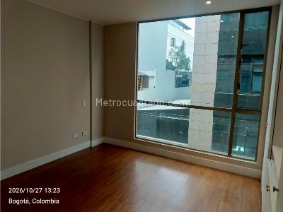Apartamento de 3 alcobas en arriendo en Santa Barbara, Bogotá, 141 m² · foto 11 de 20