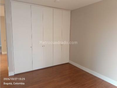 Apartamento de 3 alcobas en arriendo en Santa Barbara, Bogotá, 141 m² · foto 17 de 20