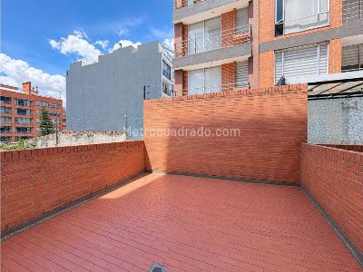 Apartamento de 3 alcobas en venta en Santa Barbara Cental, Bogotá, 125 m² · foto 14 de 15