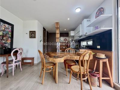 Apartaestudio en arriendo en La Macarena, Bogotá, 60 m² · foto 3 de 10