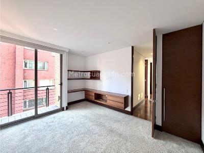 Apartamento de 3 alcobas en arriendo en Chico, Bogotá, 160 m² · foto 4 de 14