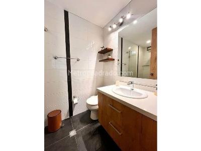 Apartaestudio en arriendo en Chico Reservado, Bogotá, 60 m² · foto 8 de 13