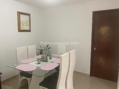 Casa de 4 alcobas en venta en Ciudad Jardin, Cali, 150 m² · foto 7 de 13
