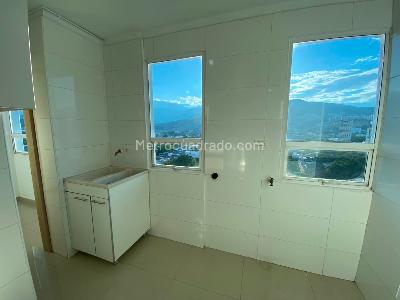 Apartamento de 4 alcobas en venta en Los Cambulos, Cali, 144 m² · foto 12 de 20