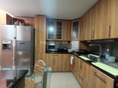 Casa de 4 alcobas en venta en Belen Loma De Los Bernal, Medellín, 210 m² · foto 4 de 20