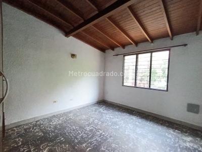 Casa de 4 alcobas en venta en Belen La Nubia, Medellín, 100 m² · foto 10 de 19