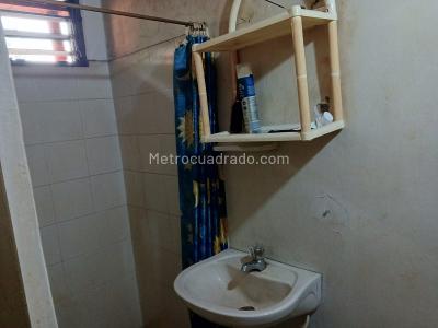 Casa de 4 alcobas en venta en Belen San Carlos, Medellín, 88 m² · foto 11 de 14