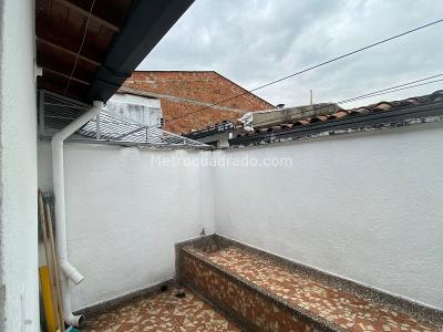 Casa de 3 alcobas en venta en Belen La Nubia, Medellín, 100 m² · foto 17 de 17