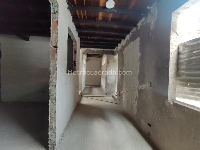 Apartamento de 3 alcobas en venta en Belen Altavista Parte Baja, Medellín, 156 m² · foto 12 de 20